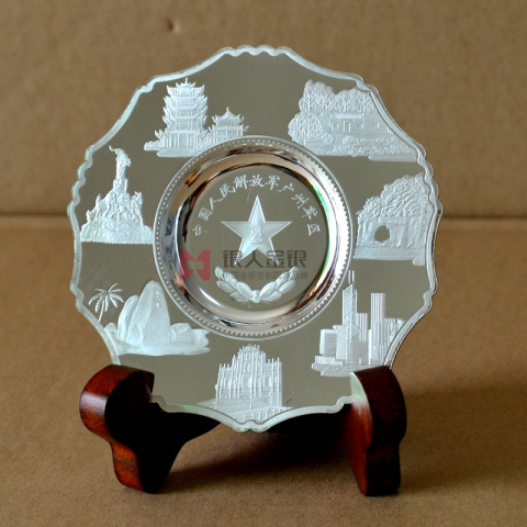 南部戰(zhàn)區(qū)廣州軍區(qū)紀(jì)念盤(pán)純銀制品擺件定制